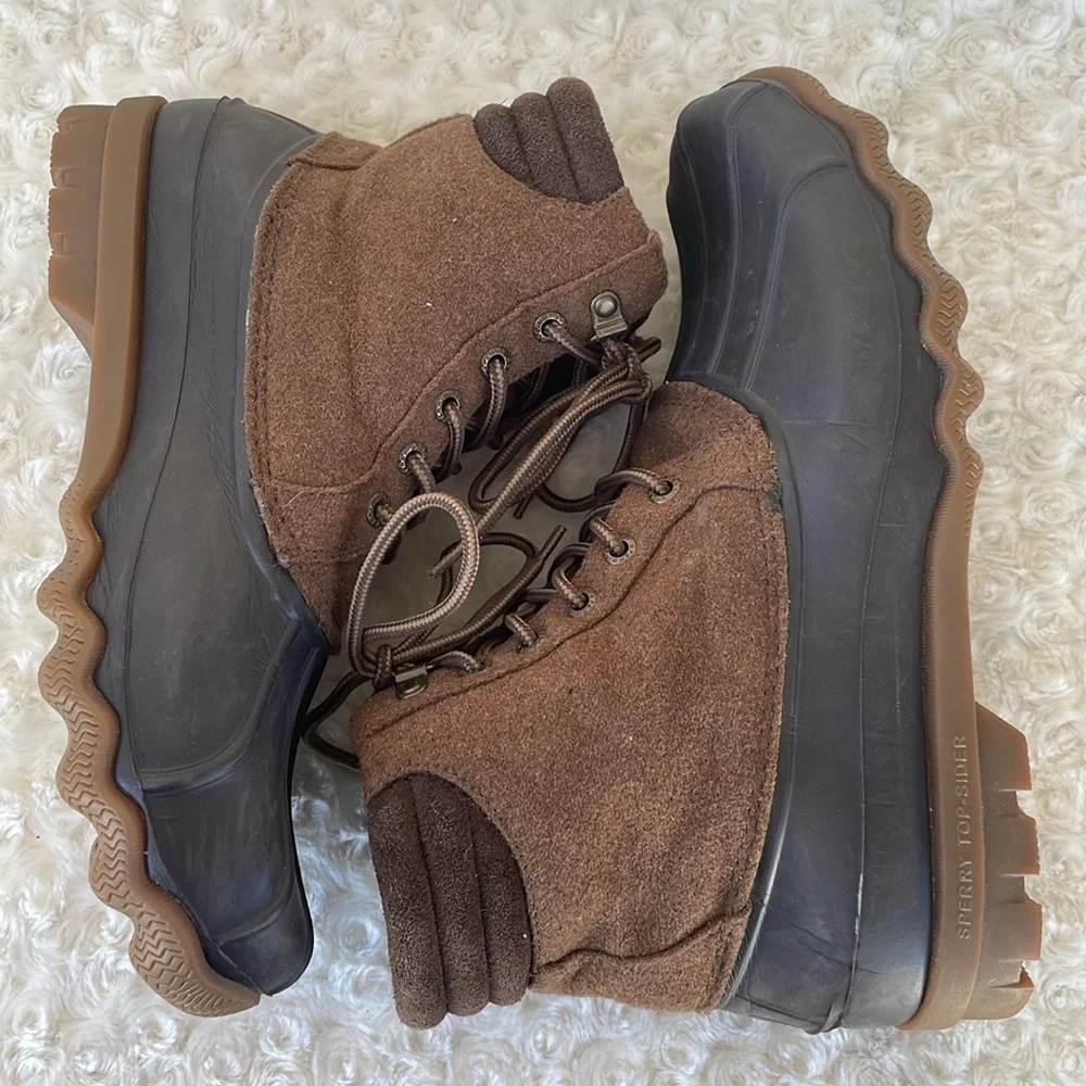 Sperry boots